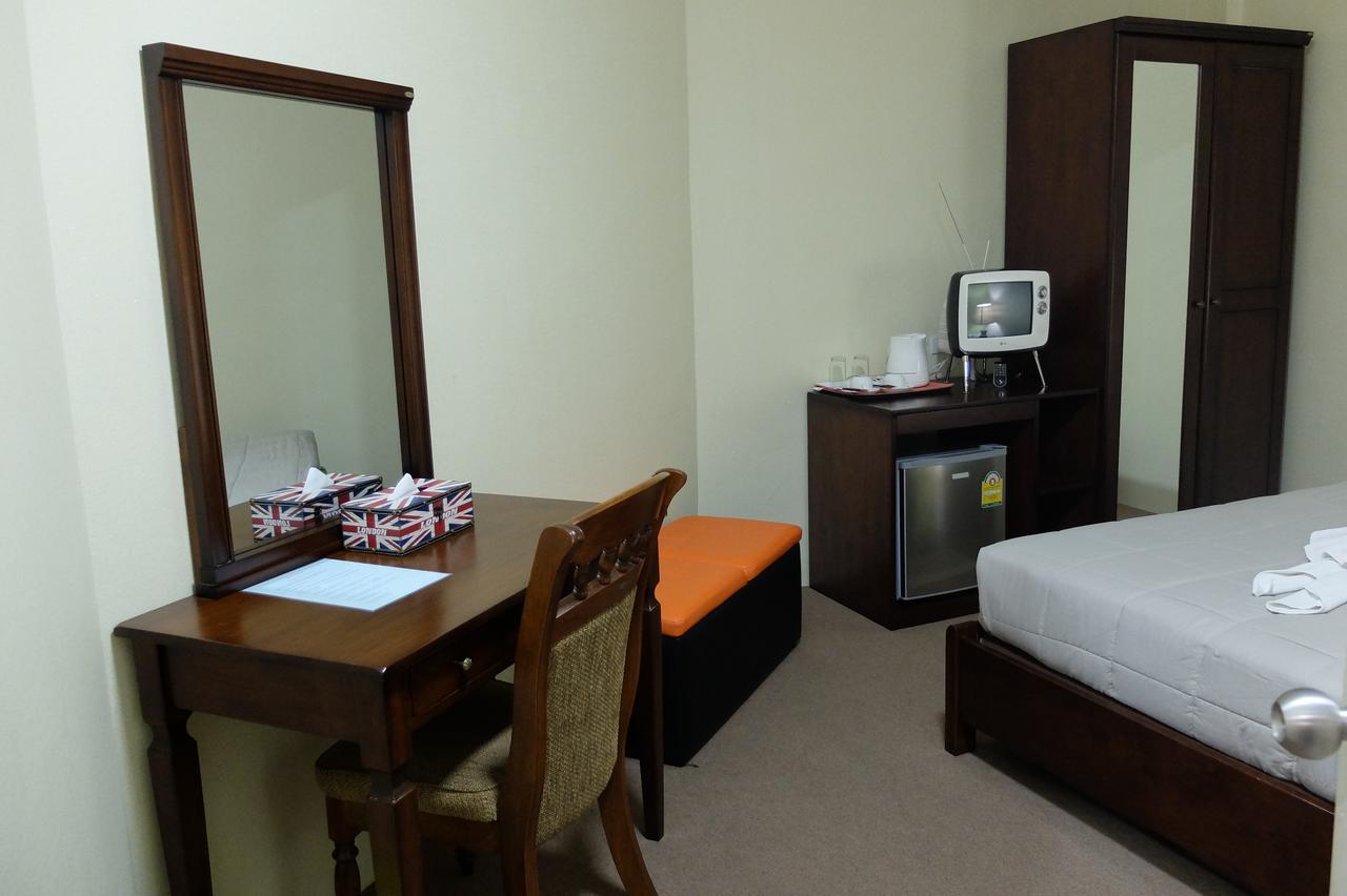 Tawanwarn Hotel Krabi Exterior photo